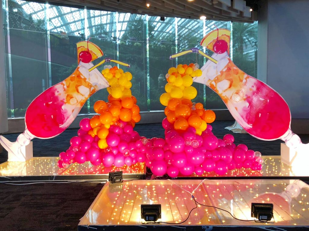 Organic Cocktail Balloon Decoration