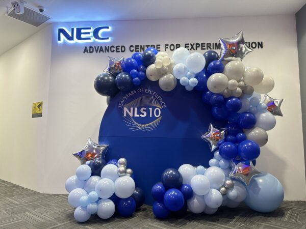 Party Balloon Backdrop with 1 Large Round NEC Panel
