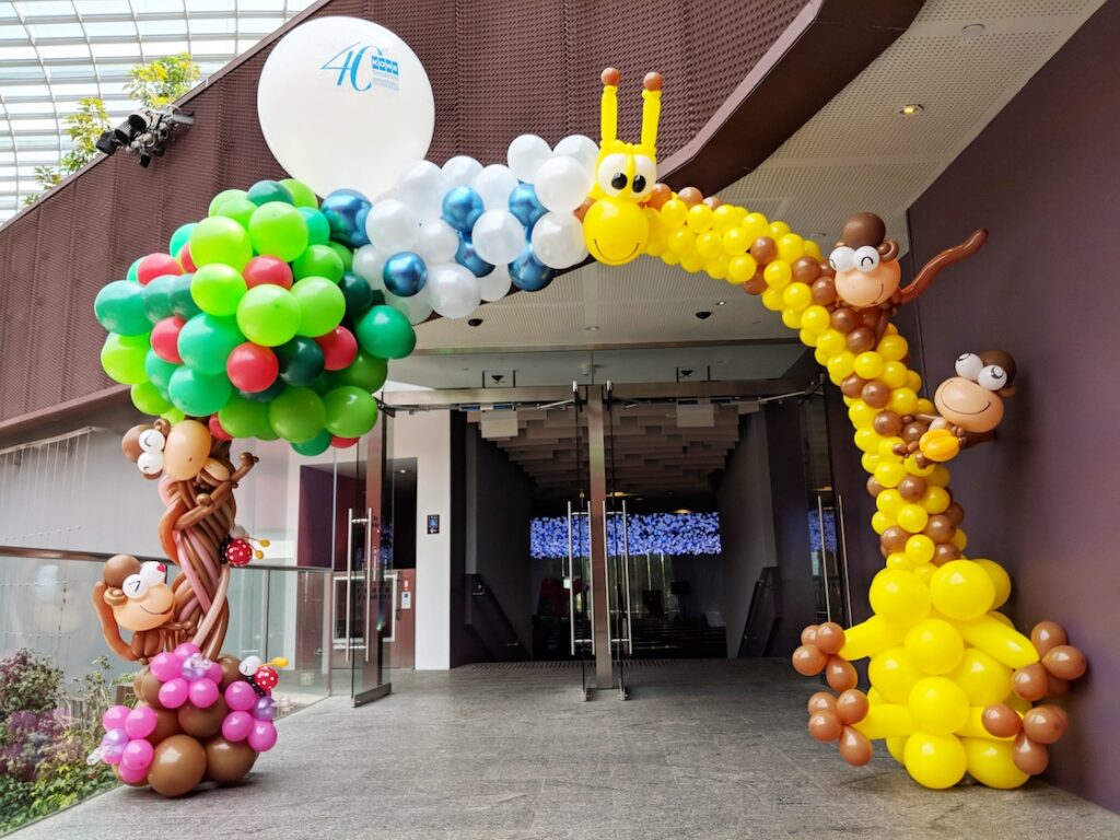 balloon arch decoration in Singapore