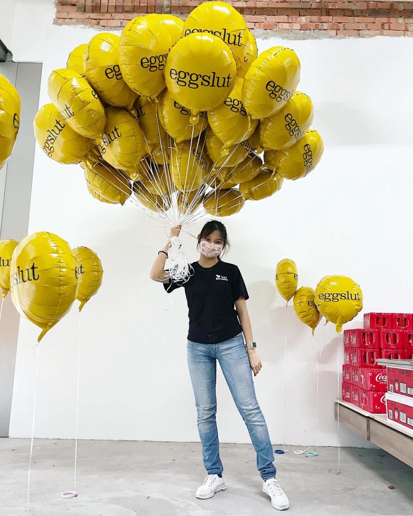 personalised helium balloons for hire