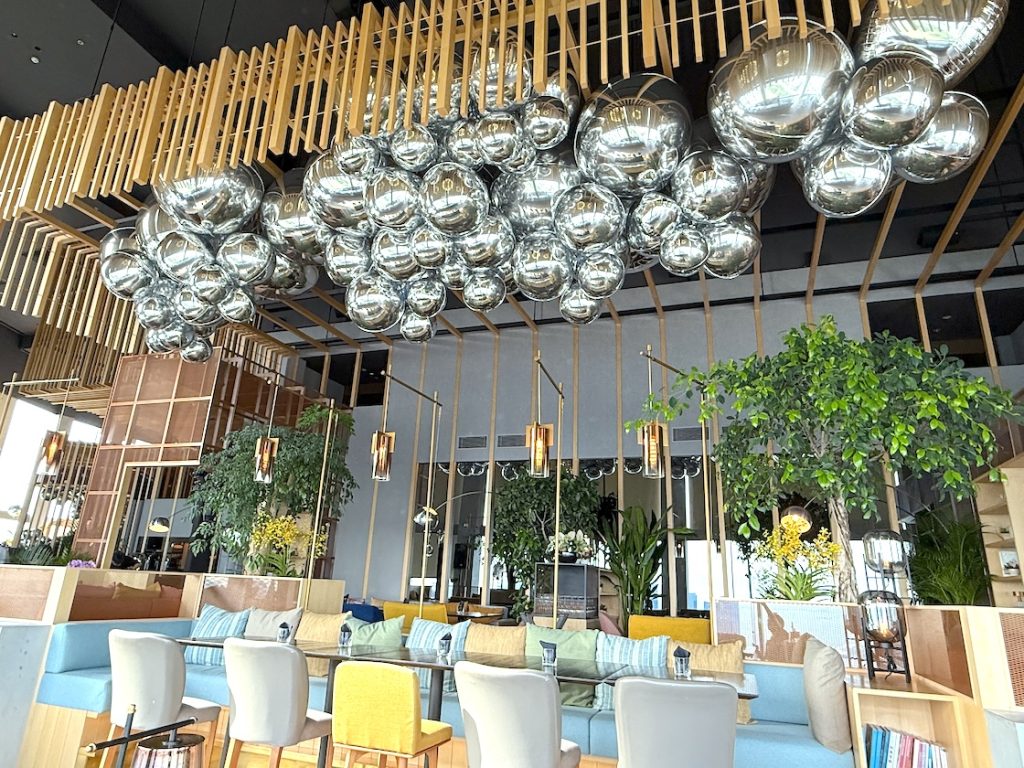 Ceiling Orbz Mirror Balloon Decorations in Singapore