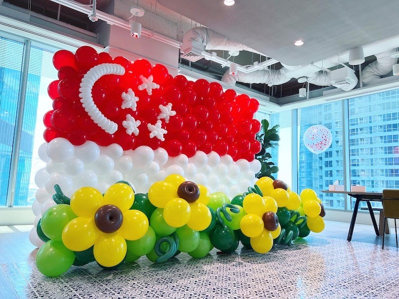 Singapore Flag Balloon Backdrop Decoration copy