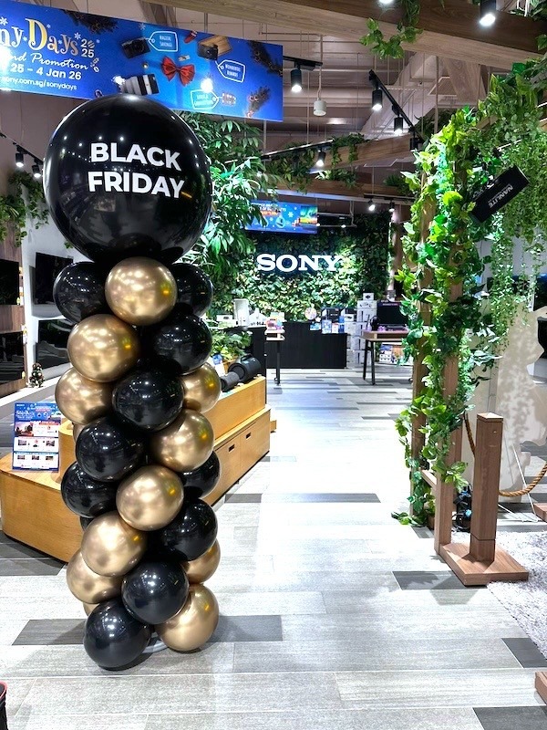 Black Friday balloon column retail store advertising balloons Singapore