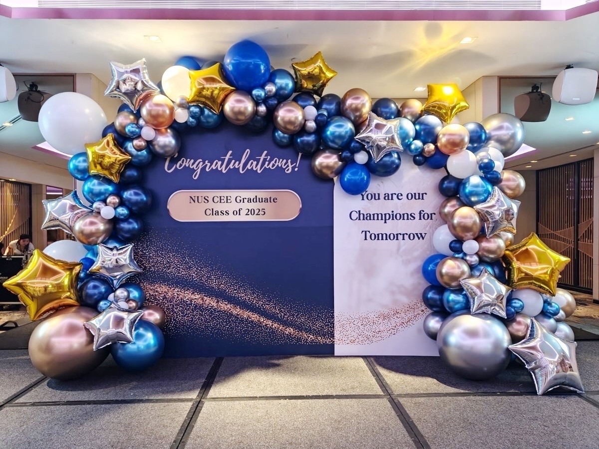 Organic balloon arch graduation event backdrop balloon decorations Singapore