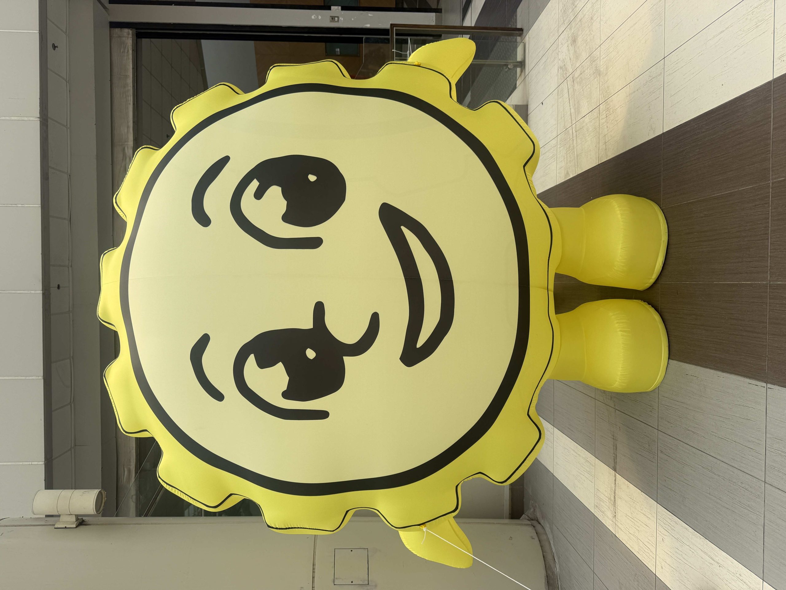 Where to Rent Custom Inflatables in Singapore: Top Picks for 2026 12 Giant yellow sun character advertising inflatable in Singapore